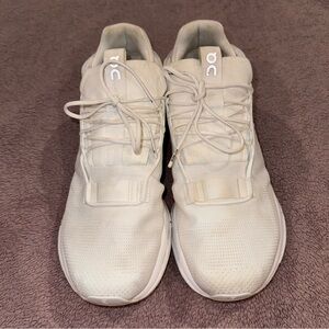 On Cloudnova White Undyed Size 9.5 Men’s